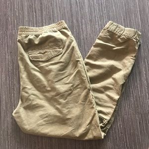 Men’s khaki joggers